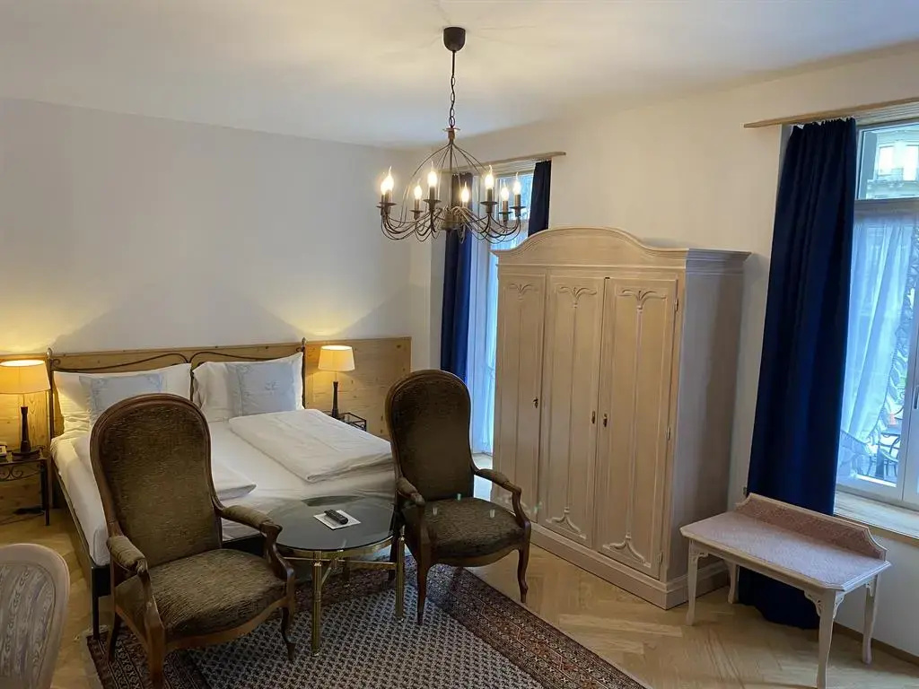 Carlton-Europe Vintage Adults Hotel - Chambres