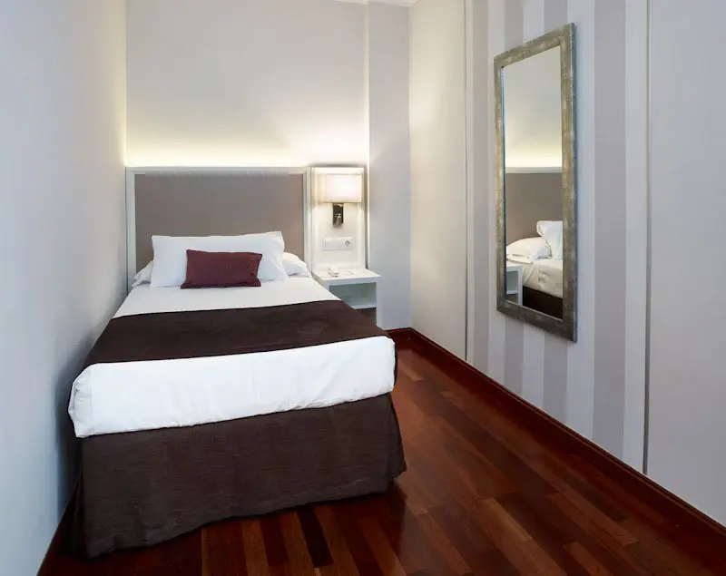Hotel Maestranza - Chambres