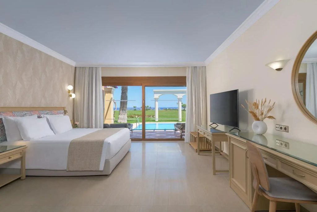 Presidential Personal Pool Villa