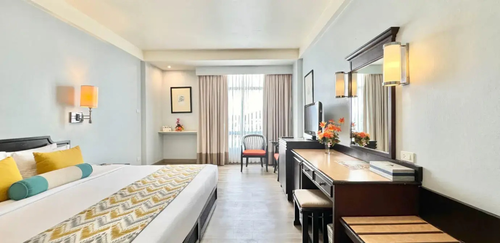 Phuket Merlin Hotel - Chambres