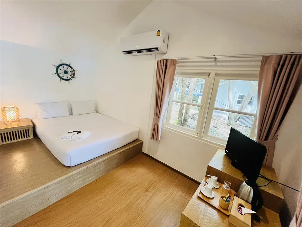 Double Villa with beach view (full double bed)