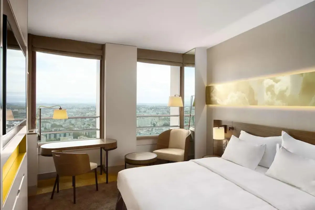 Superior Double room (full double bed)