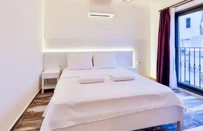 Superior Double Apartment with sea view (full double bed)