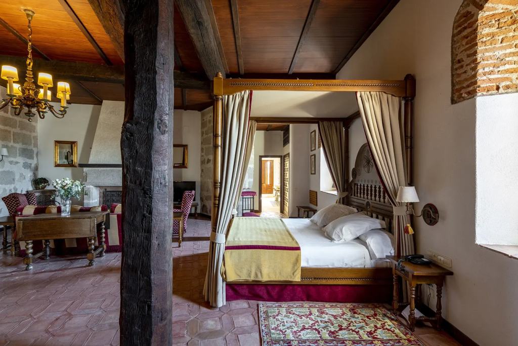 Parador de Plasencia - Chambres