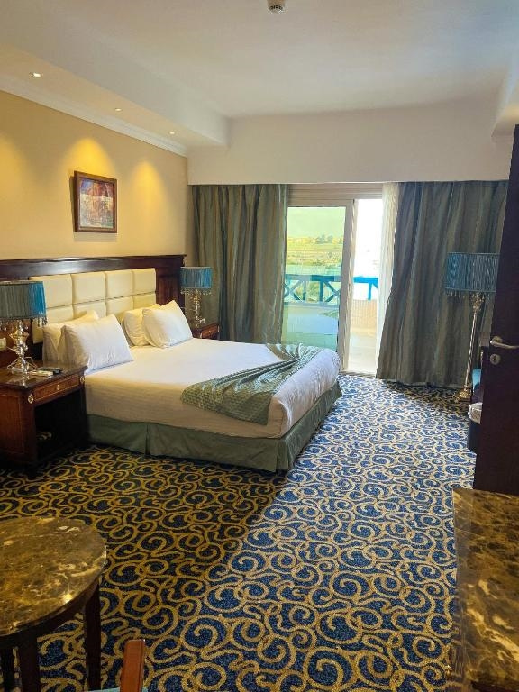 Double Family Suite (full double bed)