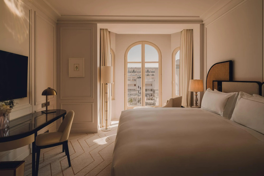 Premium Double room (full double bed)