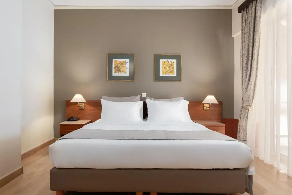 Acropolis Select Hotel — фото