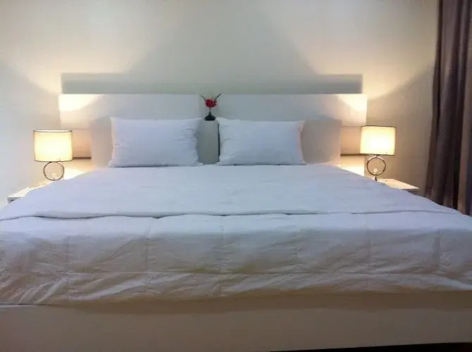 Double Apartment (full double bed)