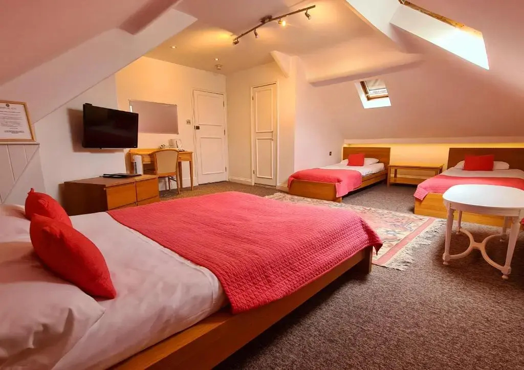 Quadruple room