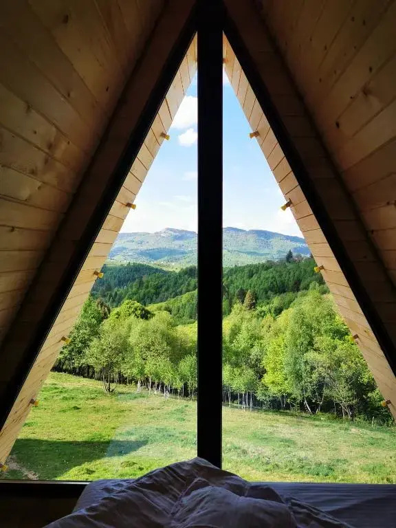 No. 6 Double Chalet (full double bed)