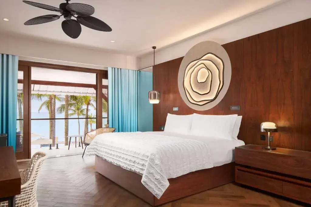 Romantic Allure Double Suite with ocean view