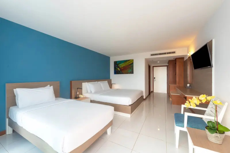 Трёхместный номер Family с видом на бассейн в Pinnacle Grand Jomtien Resort and Beach Club