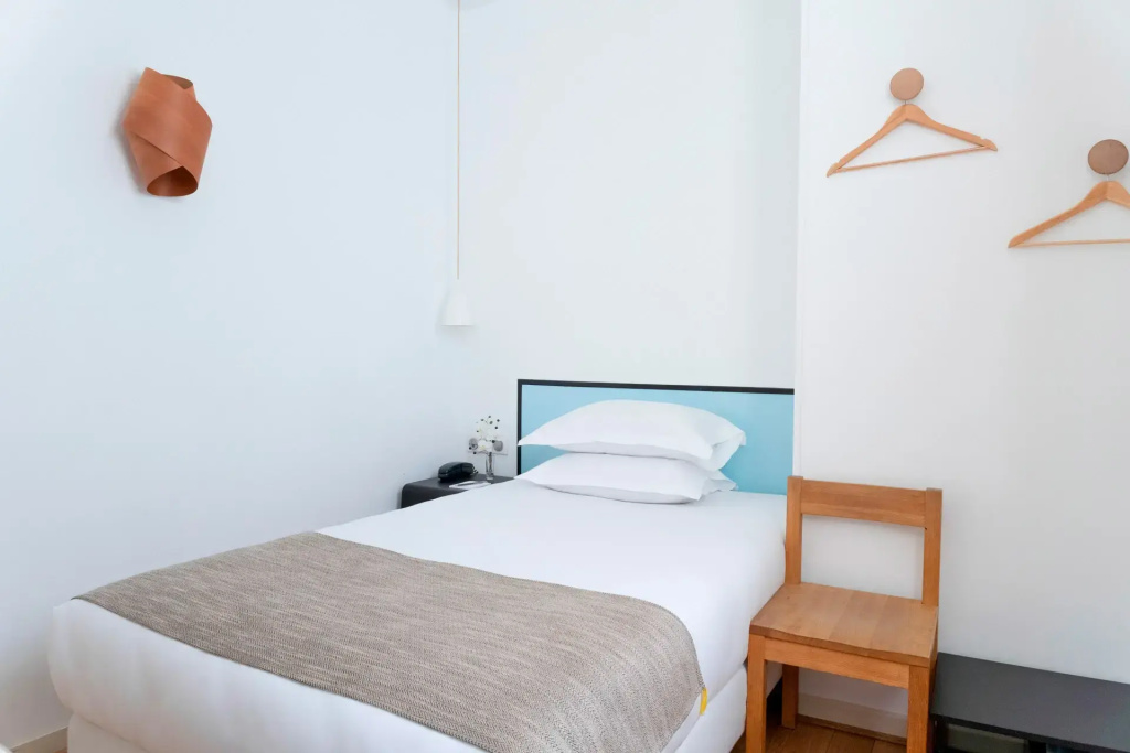 Cocoon Single room