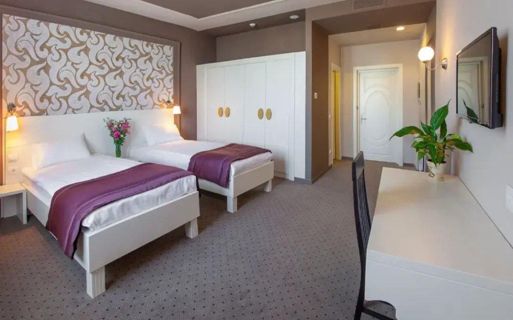 Continental - Chambres