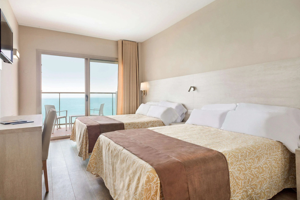 Double room (twin beds)