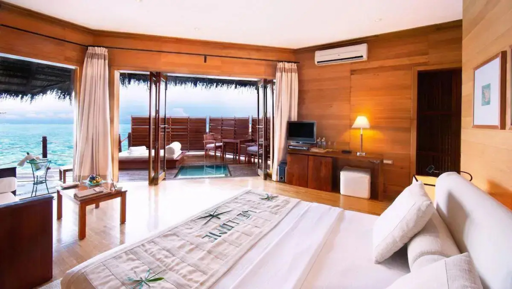 Курорт Adaaran Prestige Water Villas - with Dine around Premium All inclusive - 24 hours – 45 Minutes from Male by Seaplane — фото