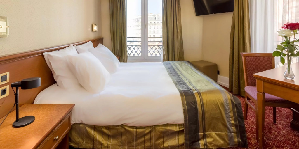 Superior Double room (full double bed)