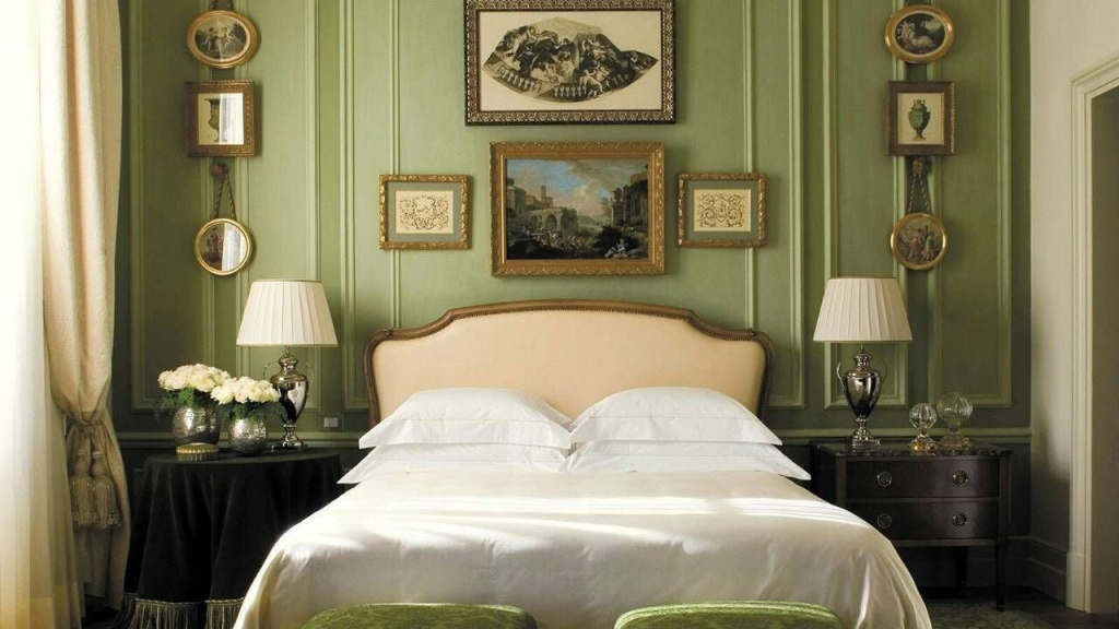 (1)Four Seasons Double room (full double bed) (bed type is subject to availability) at Four Seasons Hotel Firenze in Florence