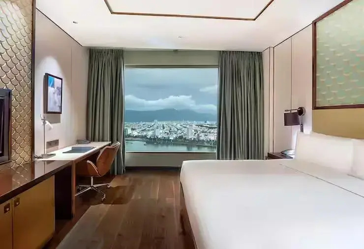 2 Bedrooms Presidential Double Suite (full double bed)