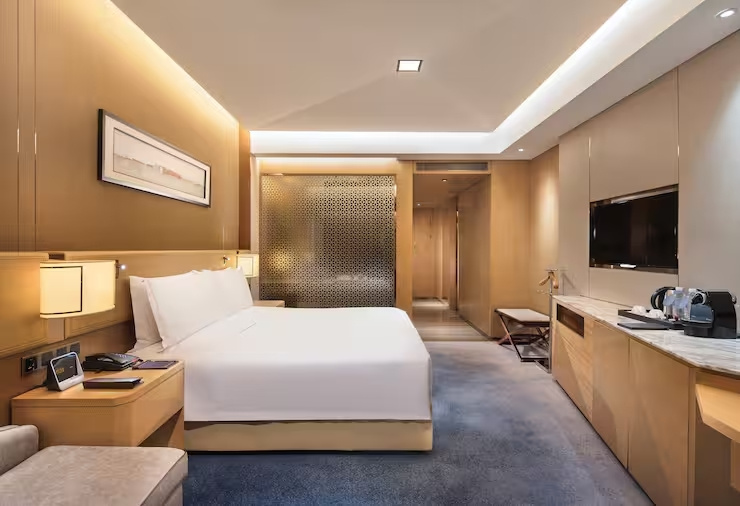 Deluxe Double room (full double bed)