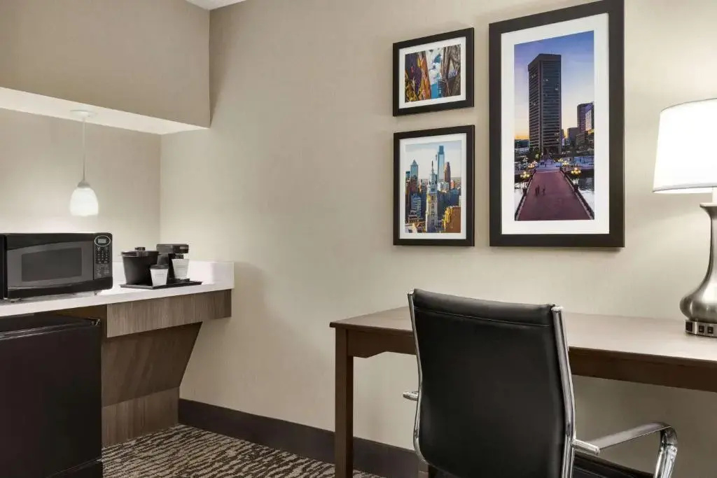 La Quinta Inn & Suites by Wyndham Newark - Elkton - Chambres