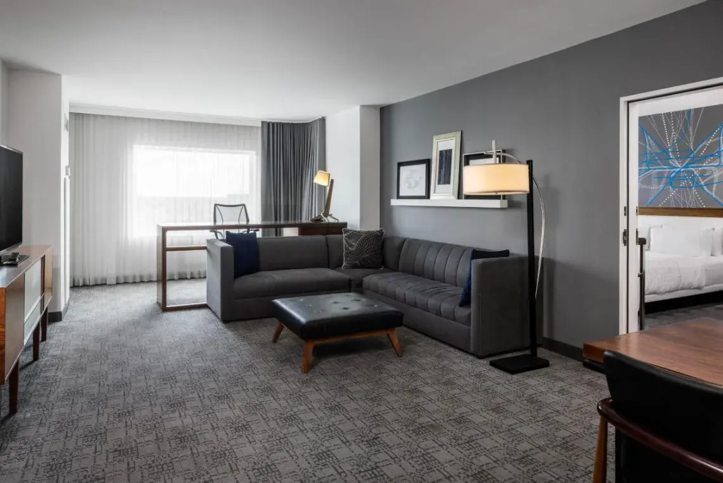 Le Meridien Atlanta Perimeter by Marriott - Chambres