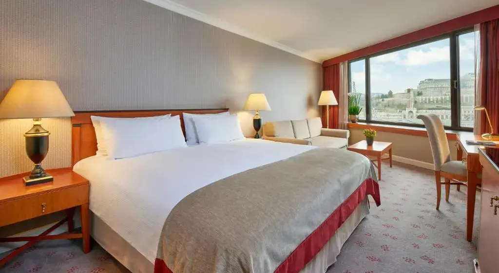 Premium room