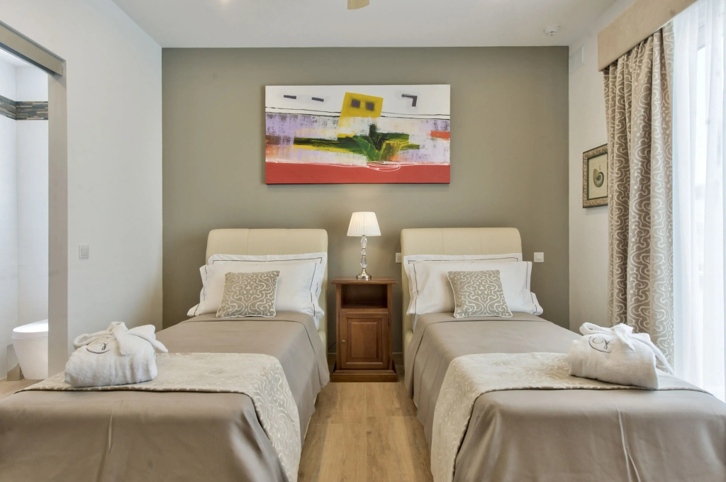 Comfort Double Suite (twin beds)
