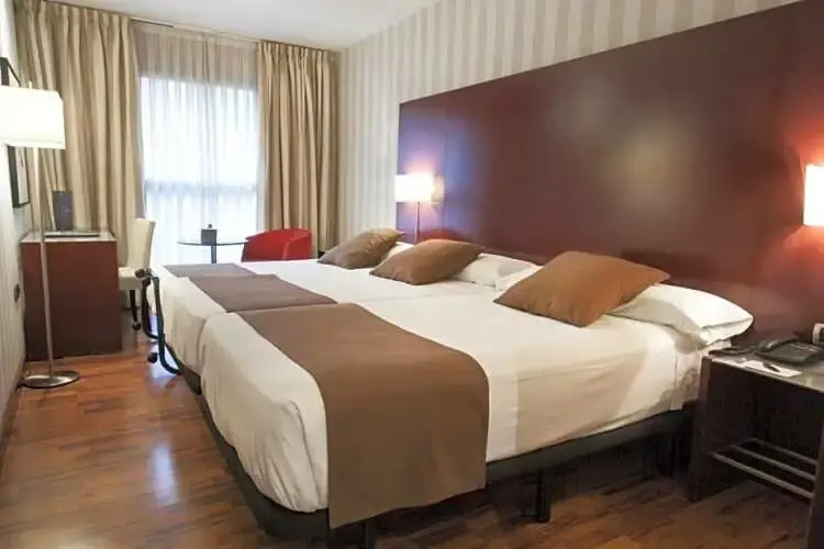 Hotel Zenit Lleida - Chambres