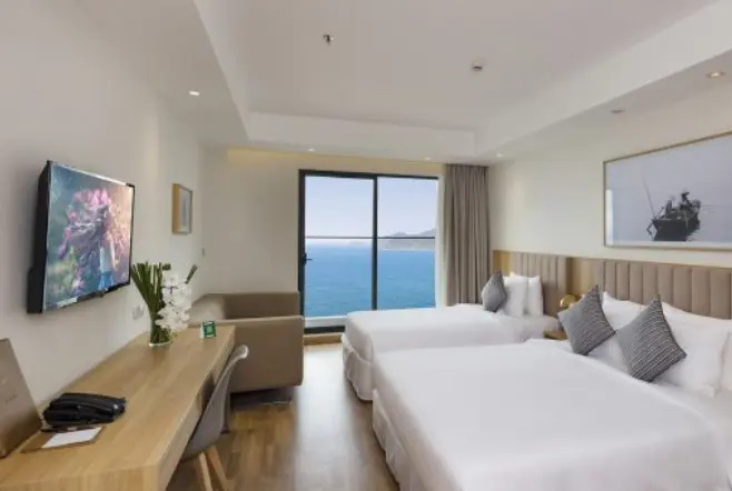 Трёхместный семейный люкс с видом на океан в Nagar Hotel Nha Trang