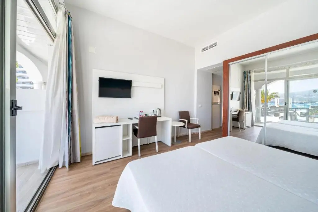 Hotel Seramar Comodoro Playa - Chambres