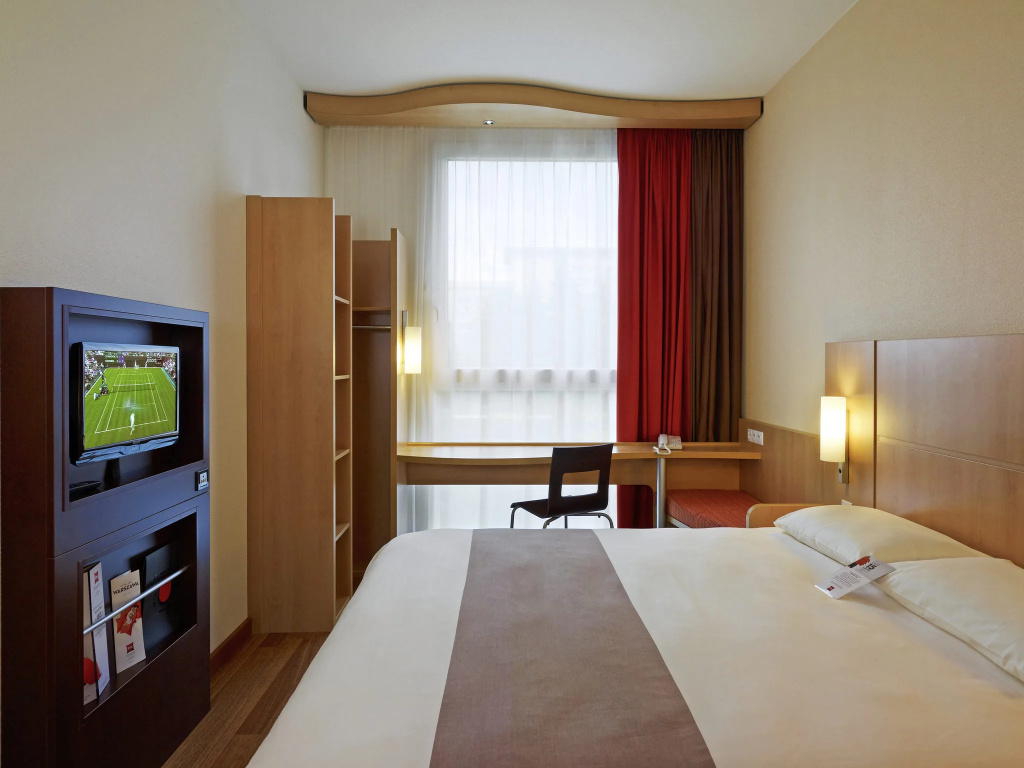 Standard Double room (full double bed) (bed type is subject to availability)