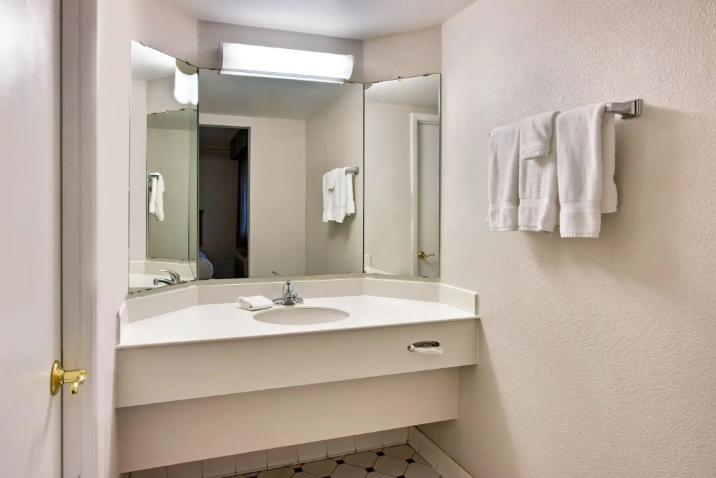 La Quinta Inn by Wyndham Albuquerque Airport - Chambres
