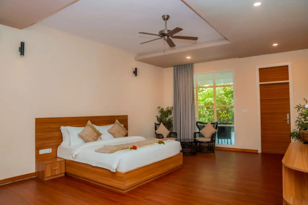 2 Bedrooms Bougain Villa