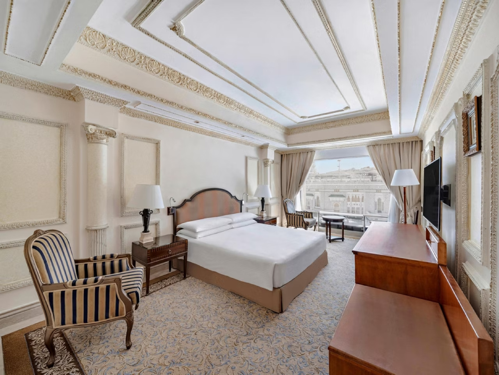 1 Bedroom Haram View Double Junior Suite (full double bed)