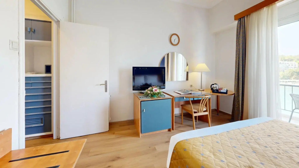 Lucy Hotel - Chambres