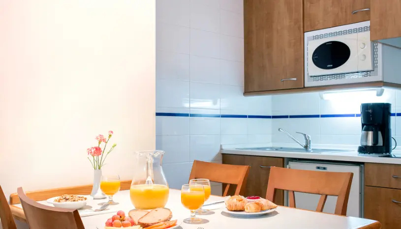 Hipotels Bahía Grande Aparthotel - Chambres