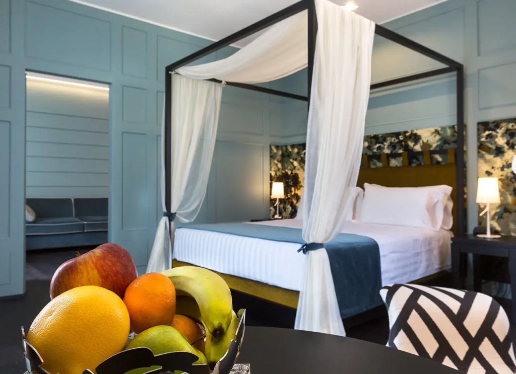 Royal Double Suite (full double bed)