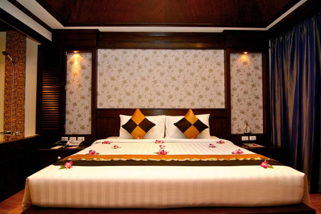 Rayaburi Hotel Patong - Chambres