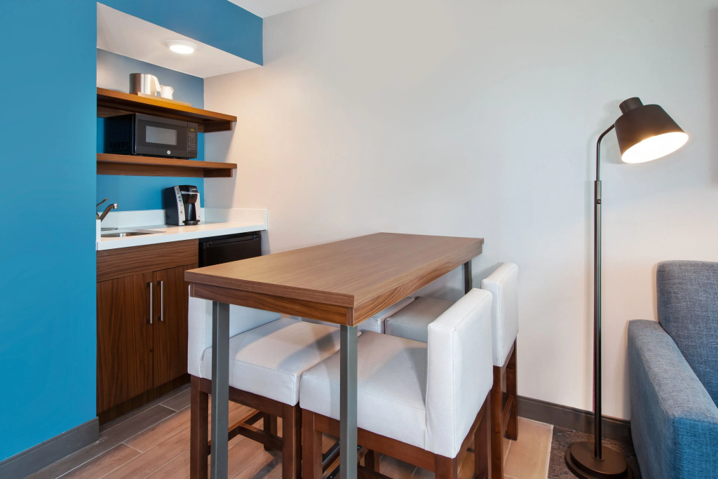 Holiday Inn Express & Suites VA Beach Oceanfront by IHG - Général