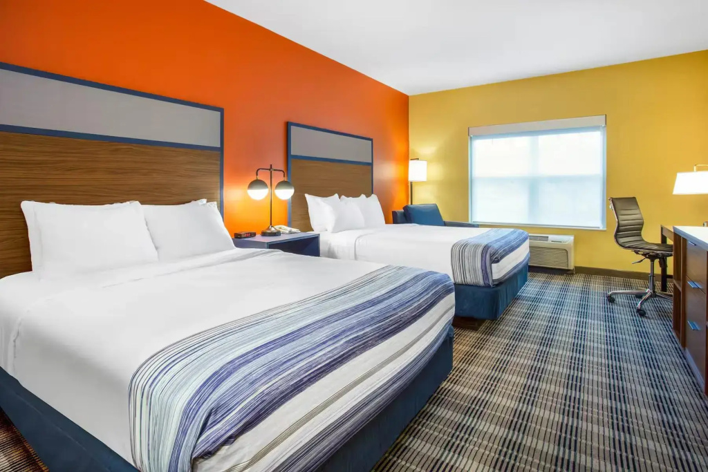AmericInn by Wyndham Fulton Clinton - Chambres