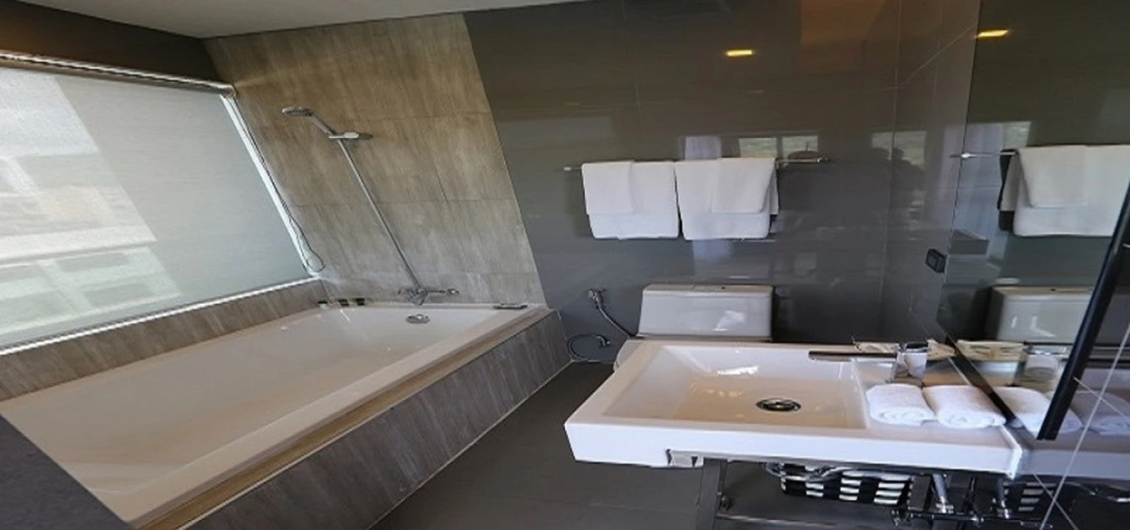 Номер Ma Recharge с балконом в MAZI Design Hotel by Kalima