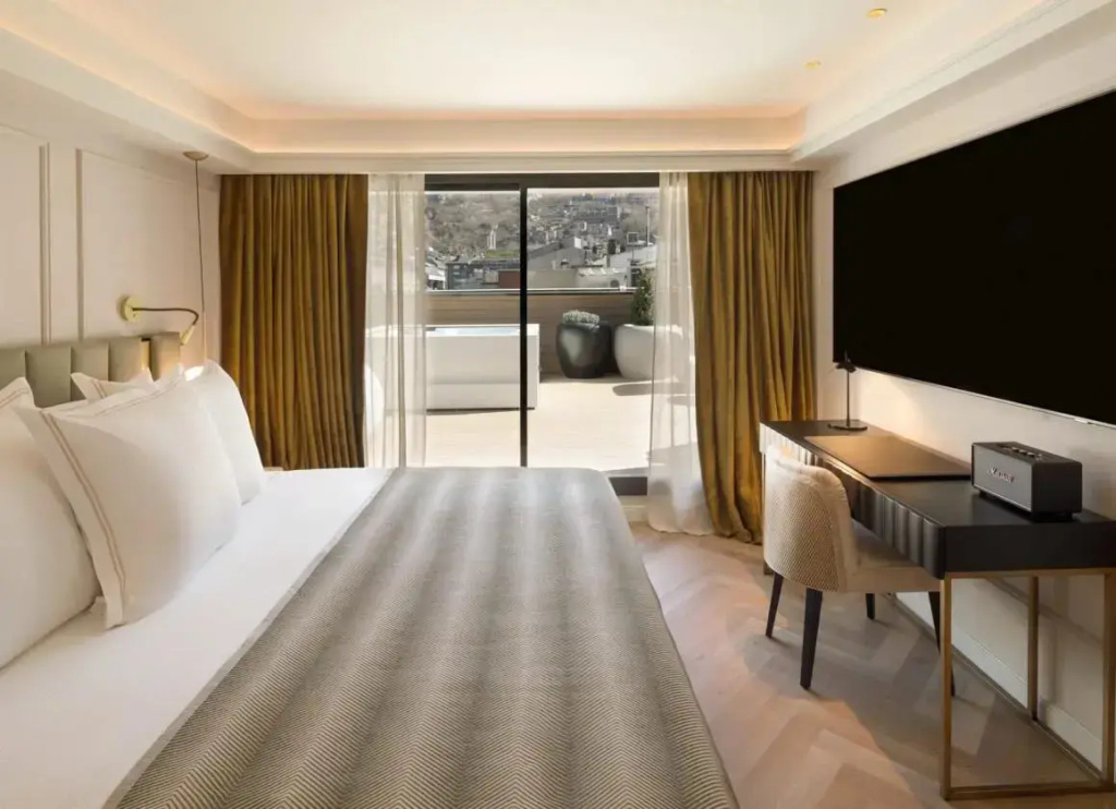 Messi Exclusive Double Suite (full double bed)