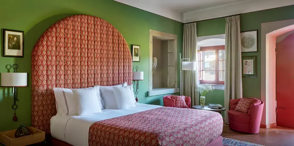 Singular Double room (full double bed)