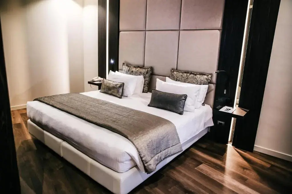Double Junior Suite full double bed