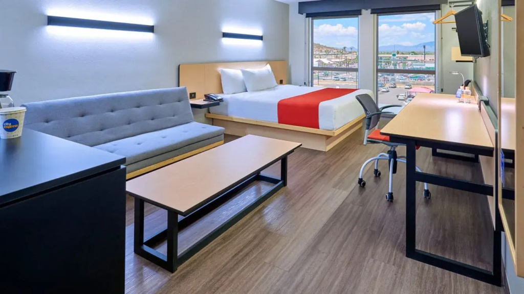 Superior Double room (full double bed)