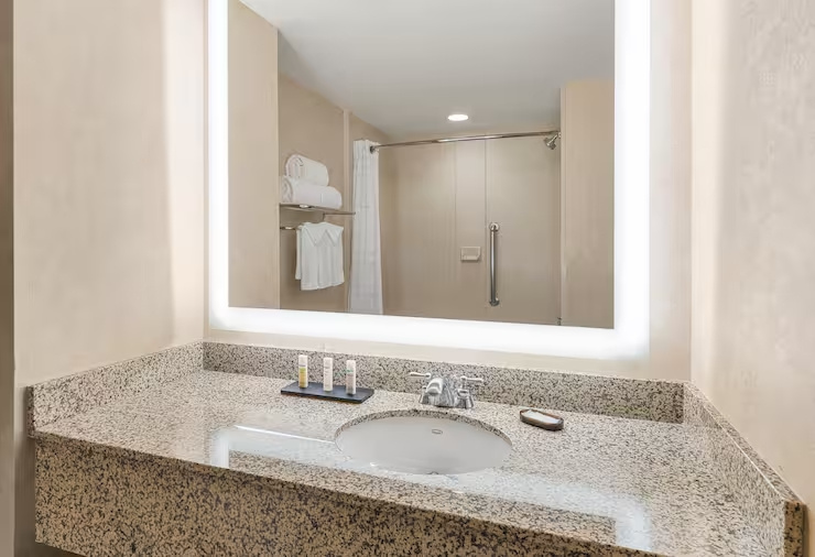 Embassy Suites by Hilton Dallas Frisco Hotel & Convention Center - Chambres
