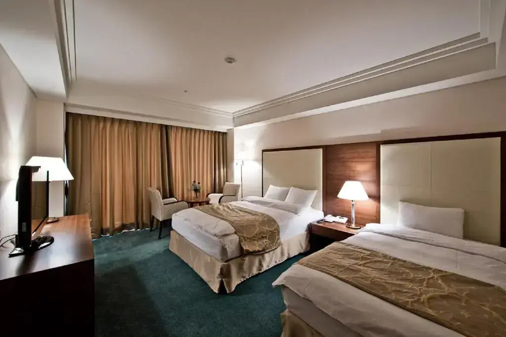Ambassador Triple room