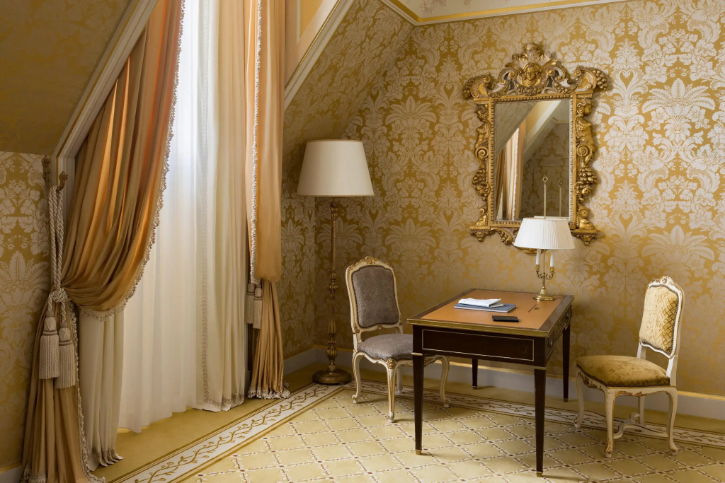 Ritz Paris Hotel 157