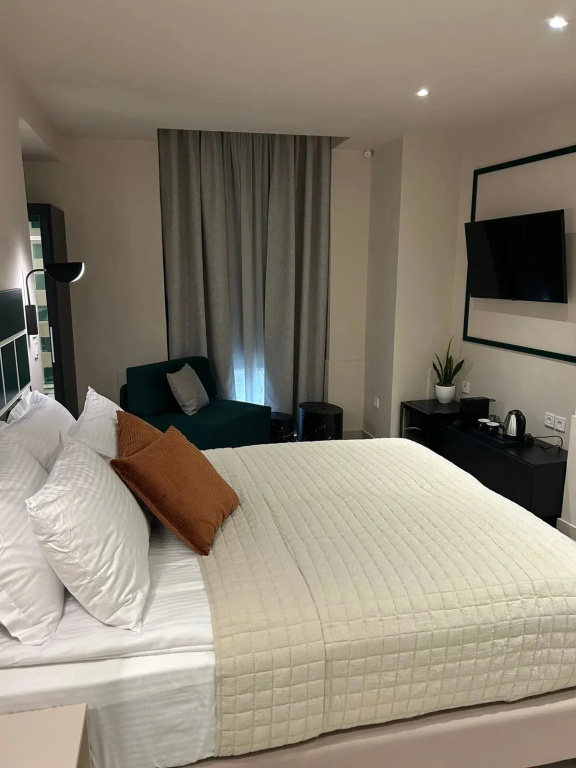 Cozy Double room (full double bed)